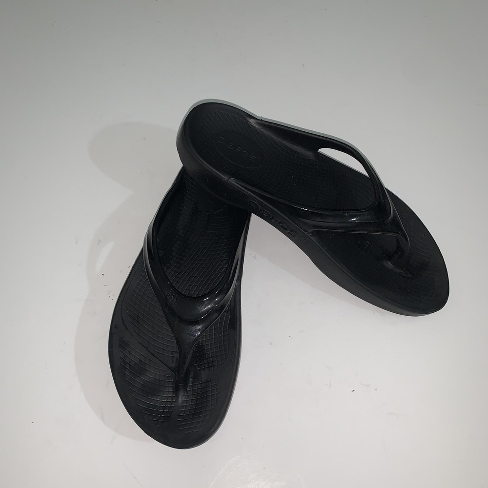 OOFOS OOlala Sandals Womens 10 Black Thong Flip Flops Comfort Recovery Shoes